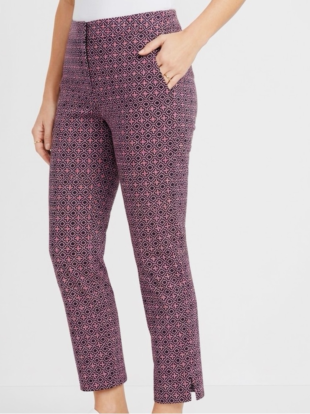 LAUNDRY By SHELLI SEGAL Stretchy Pink & Black Geometric Ankle Pants — #LHP